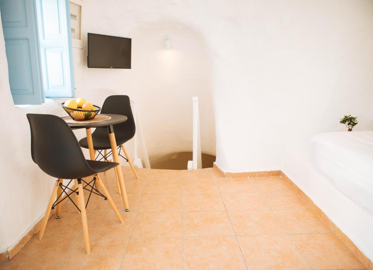 Athiri By A Terre Cave Villas イア エクステリア 写真